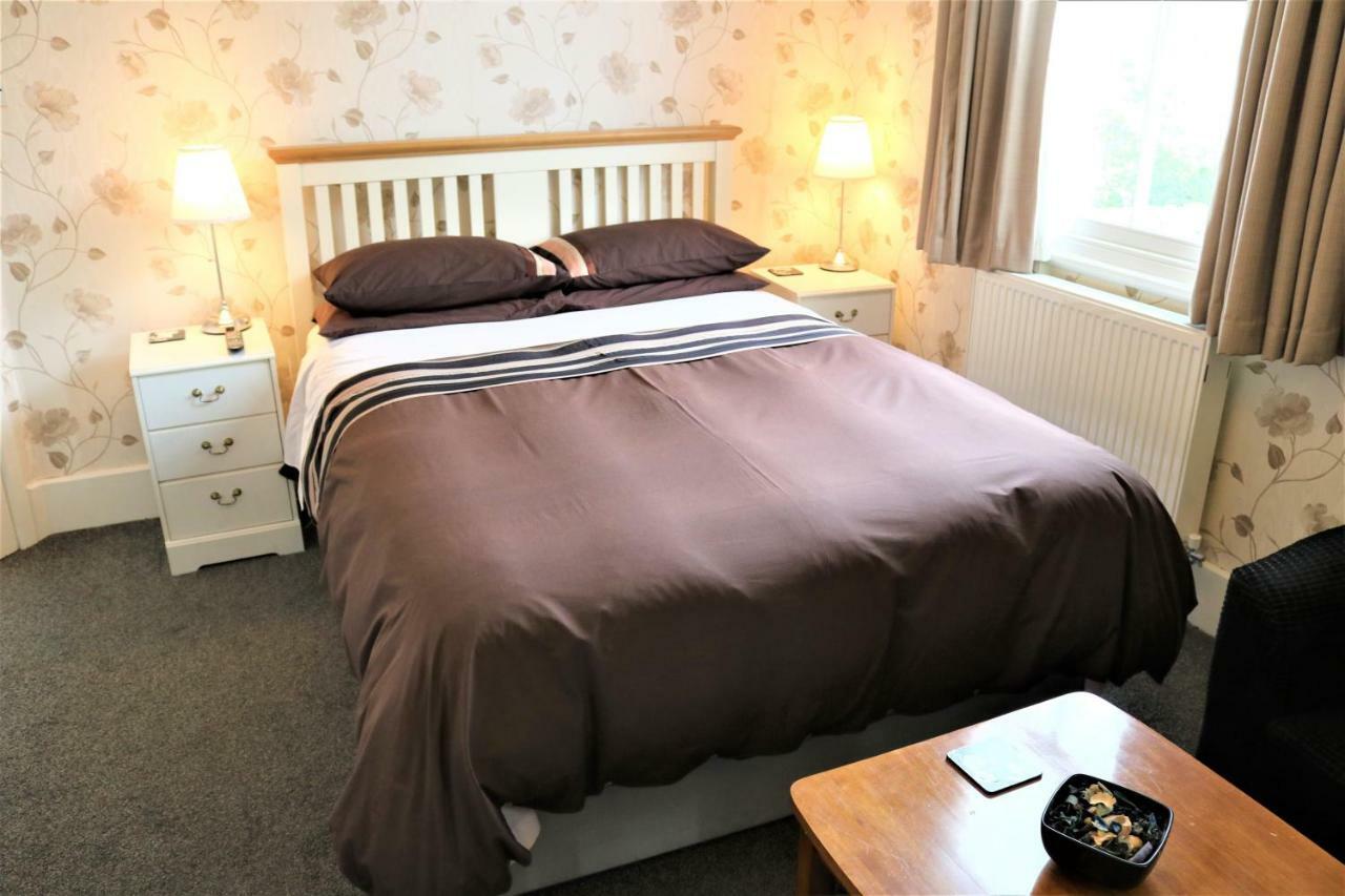 Bed and Breakfast Telford House Milton Keynes Exterior foto